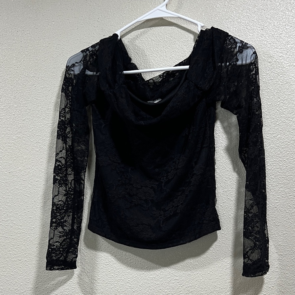 Rebellious Dreamer Black Lace Long-Sleeve Women's Top